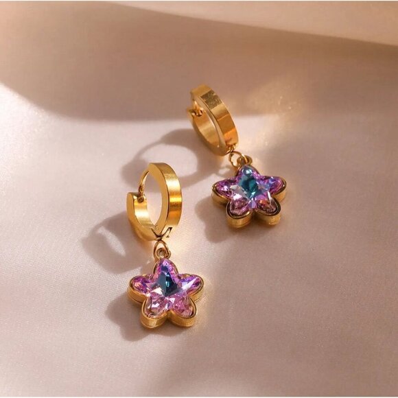 18K Gold Plated Star Earrings with Zircon, Star Shape Earrings - Picture 3 of 3